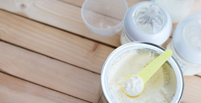 Comment Choisir Quel Lait Donner A Son Bebe Autour De Bebe Conseils Comment Choisir Quel Lait Donner A Son Bebe Autour De Bebe Conseils