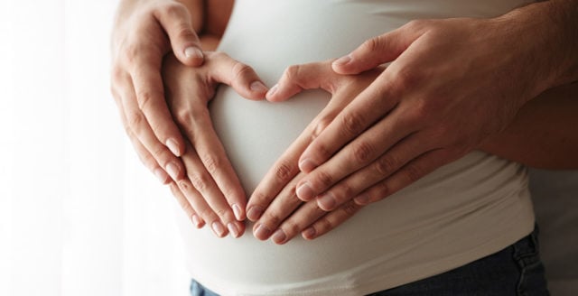 Comment Soutenir Votre Conjointe Pendant La Grossesse Autour De Bebe