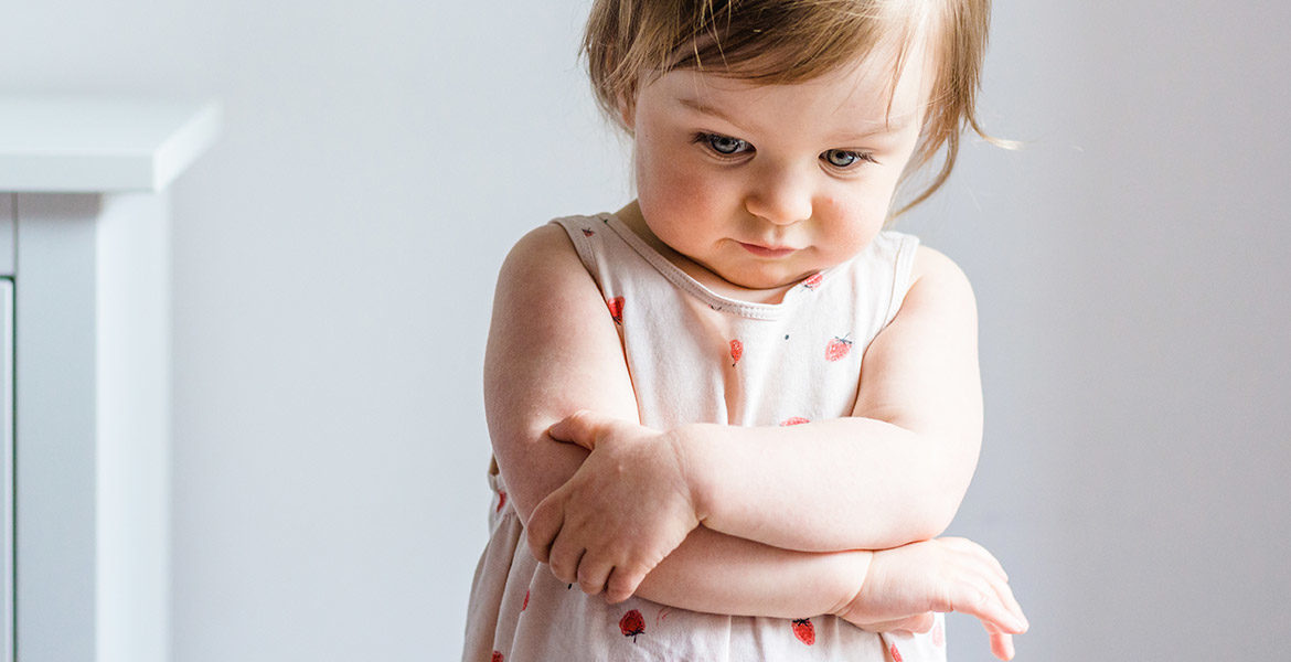 Comment apprendre la patience à bébé ?, Autour de bébé