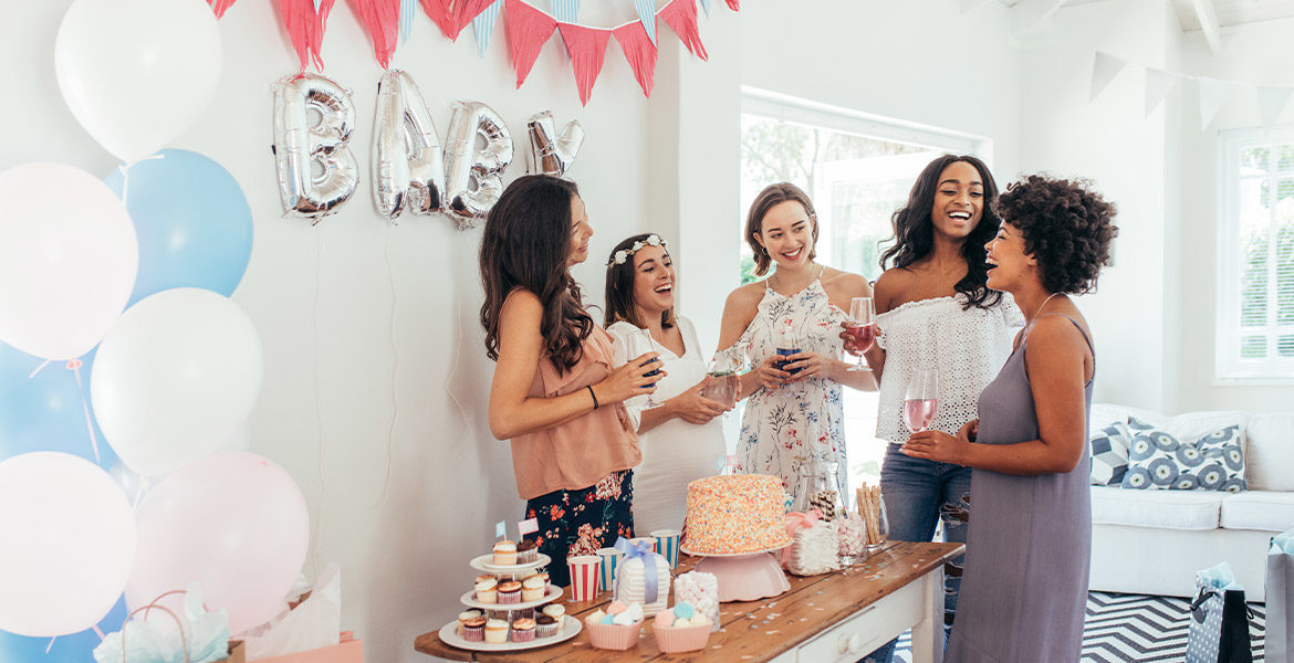 Comment bien organiser une baby shower ?, Autour de bébé