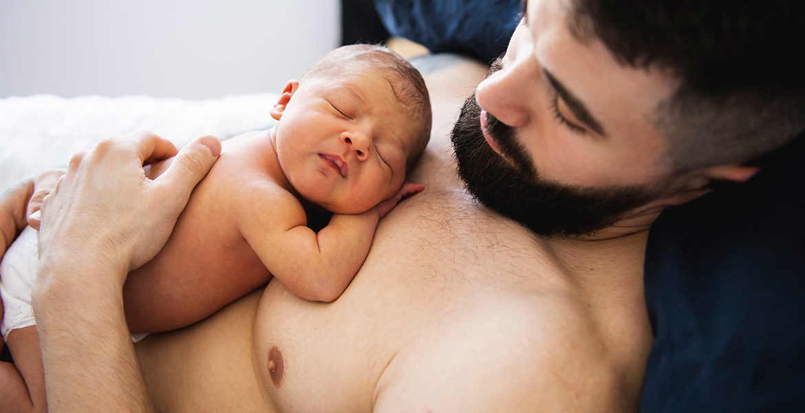 Pourquoi couvrir la tête de votre bébé dès sa naissance ?