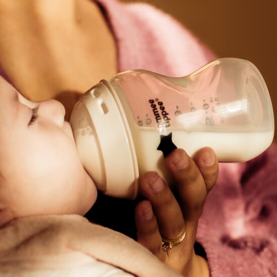 Tommee Tippee Thermos chauffe-biberon nomade   Tommee Tippee Thermos chauffe-biberon nomade