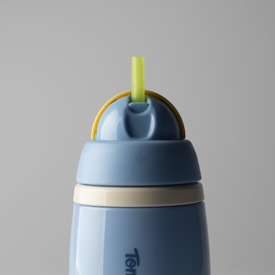 Tommee Tippee Tasse isotherme avec paille active Bleu 266 ml Tommee Tippee Tasse isotherme avec paille active Bleu 266 ml