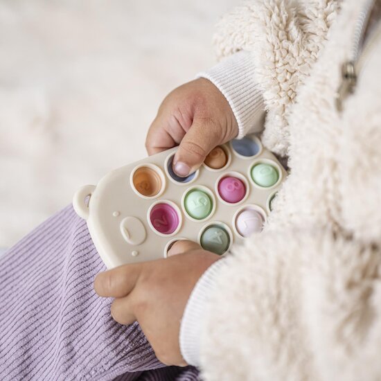 Nattou Anneau dentition silicone pop it télécommande Blanc 