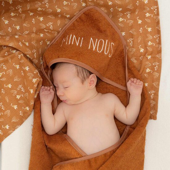 Trois Kilos Sept Set de Bain Mini Nous Camel 70x70 cm Trois Kilos Sept Set de Bain Mini Nous Camel 70x70 cm
