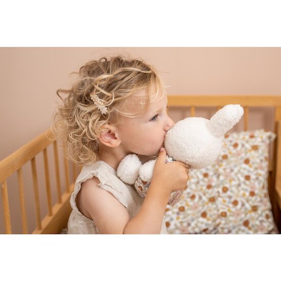 Little Dutch Peluche Miffy Vintage Flowers 35 cm Little Dutch Peluche Miffy Vintage Flowers 35 cm