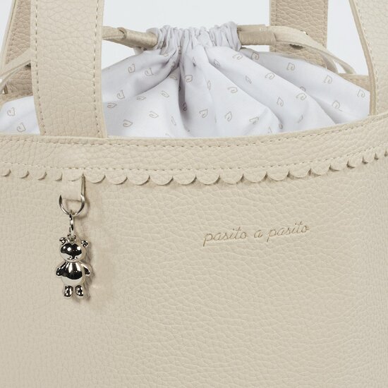 Pasito a Pasito Sac à langer Bucket Icon Cream  Pasito a Pasito Sac à langer Bucket Icon Cream