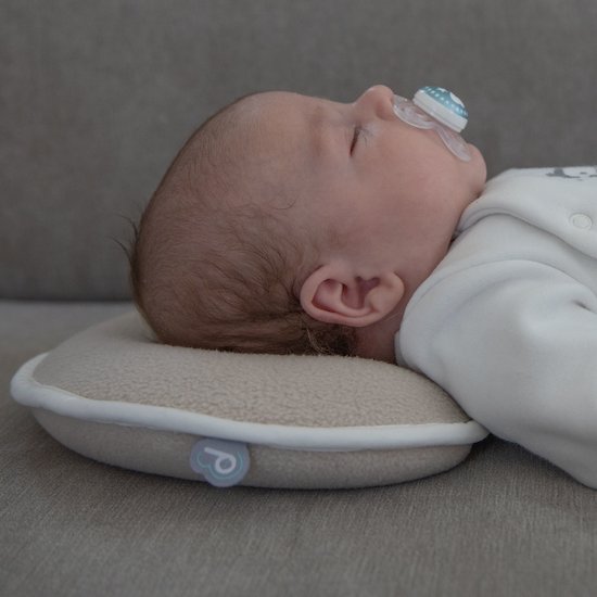 Découvrez nos coussins anti tête plate pour le sommeil de bébé