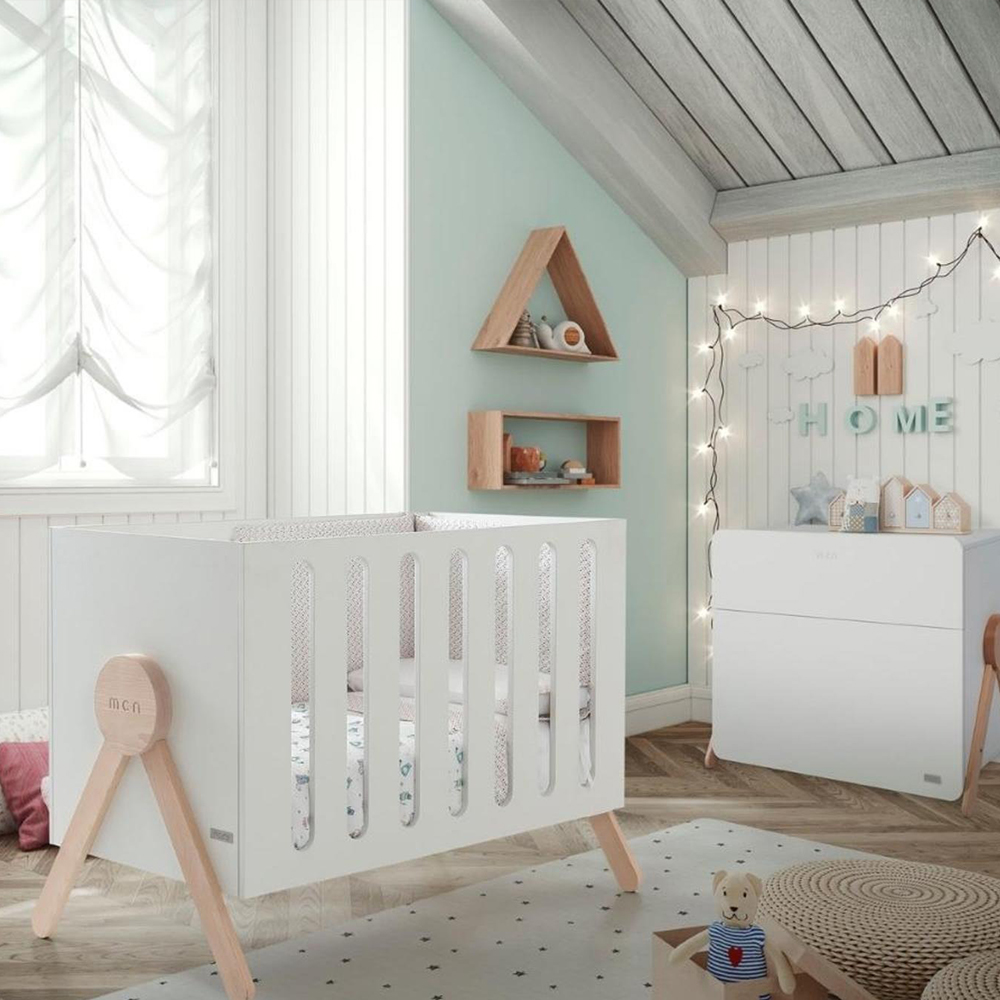 Chambre Duo Swing : lit 60x120 commode Micuna