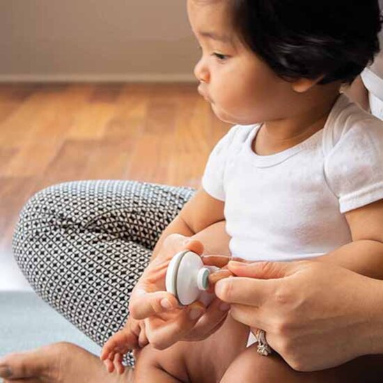 BBlüv Coupe-Ongles Électrique Pour Bébé Trimö White / Aqua  BBlüv Coupe-Ongles Électrique Pour Bébé Trimö White / Aqua