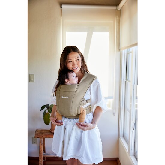 Ergobaby Porte-bébé Embrace Knit Soft Olive dès la naissance Ergobaby Porte-bébé Embrace Knit Soft Olive dès la naissance