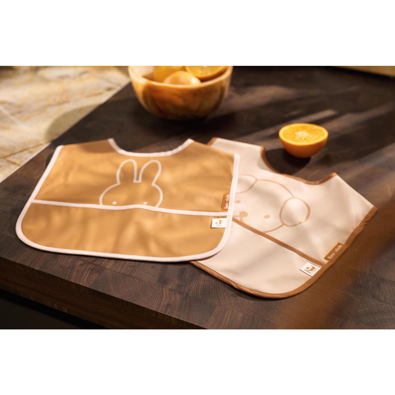 Lot de 2 Bavoirs imperméable Miffy Peekaboo ROSE Jollein