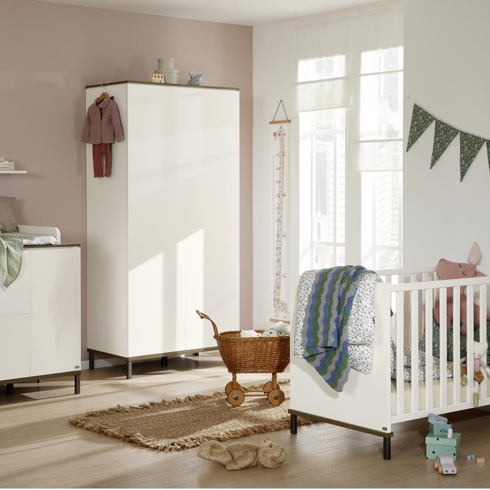 Chambre bébé complète Lovely Aliv : lit 60x120, commode, armoire Yuny by Paidi