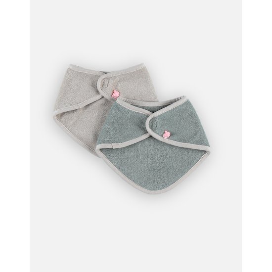 Noukie's Set de 2 bavoirs bandana éponge Tiga Stegi & Ops Multico  Noukie's Set de 2 bavoirs bandana éponge Tiga Stegi & Ops Multico