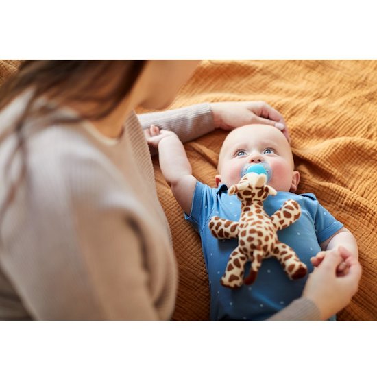 Philips Avent Sucette ultra douce + doudou Girafe  0/6 mois