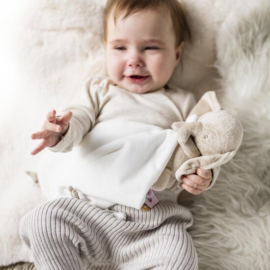 Nattou Doudou Câlin/Couverture Éléphant Fanfan Blanc Crème  Nattou Doudou Câlin/Couverture Éléphant Fanfan Blanc Crème