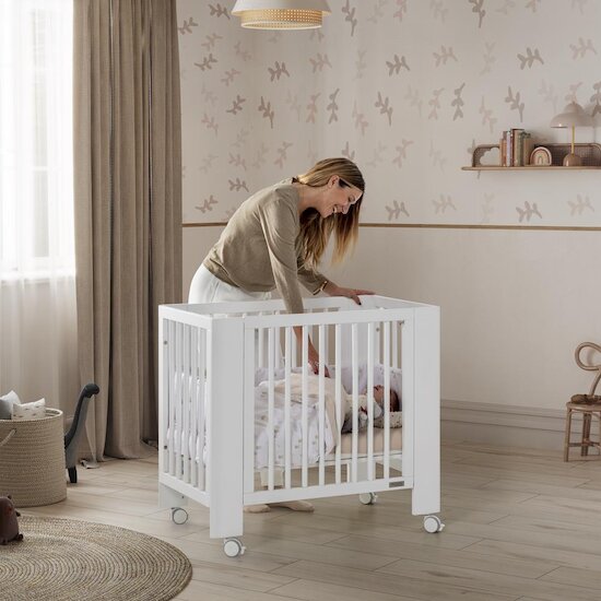 Micuna Kit Converbaby 7 Conversions Blanc 70x90 et 69x140 cm Micuna Kit Converbaby 7 Conversions Blanc 70x90 et 69x140 cm