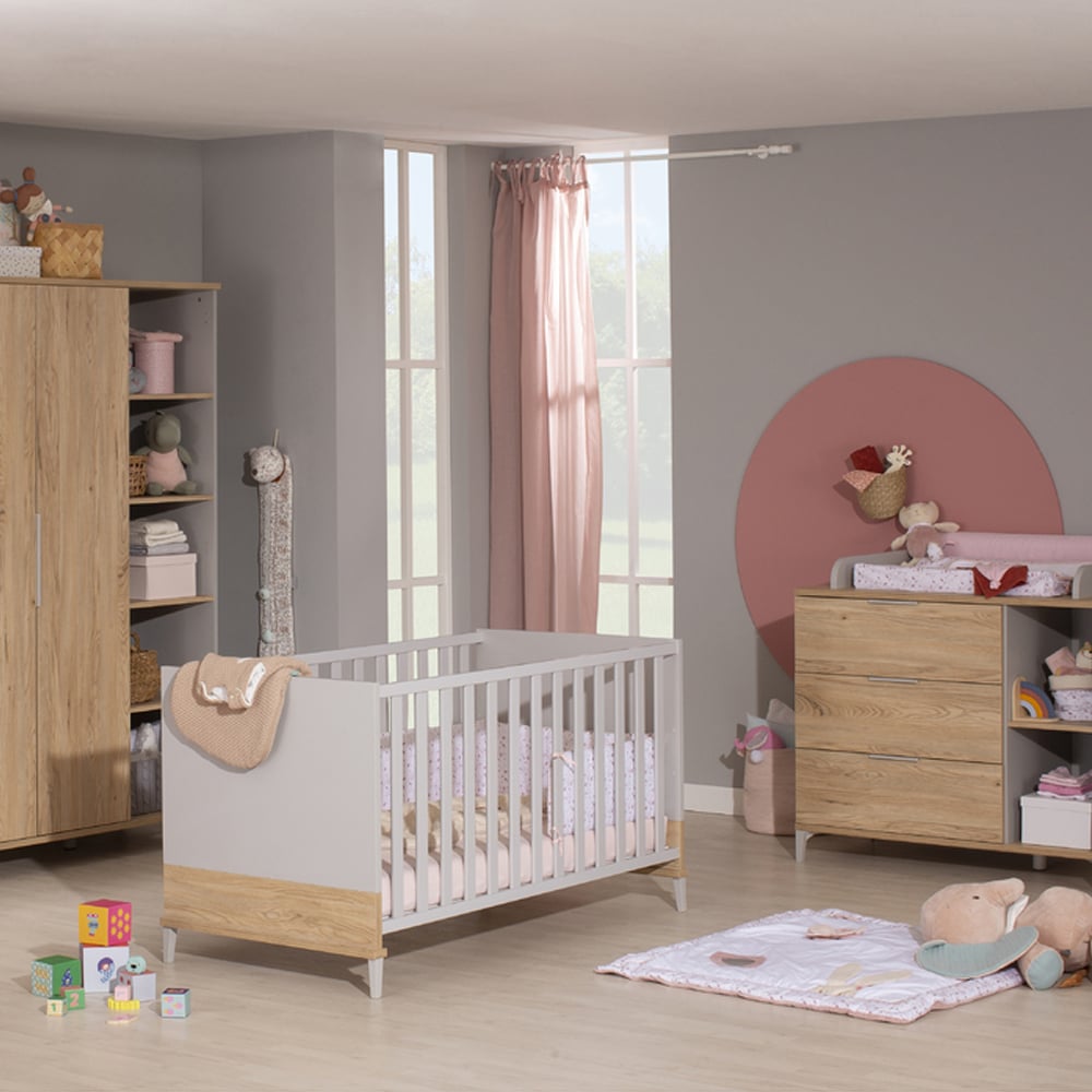 Chambre bébé complète Elouen : lit 70x140, commode à langer, armoire 2 portes Transland
