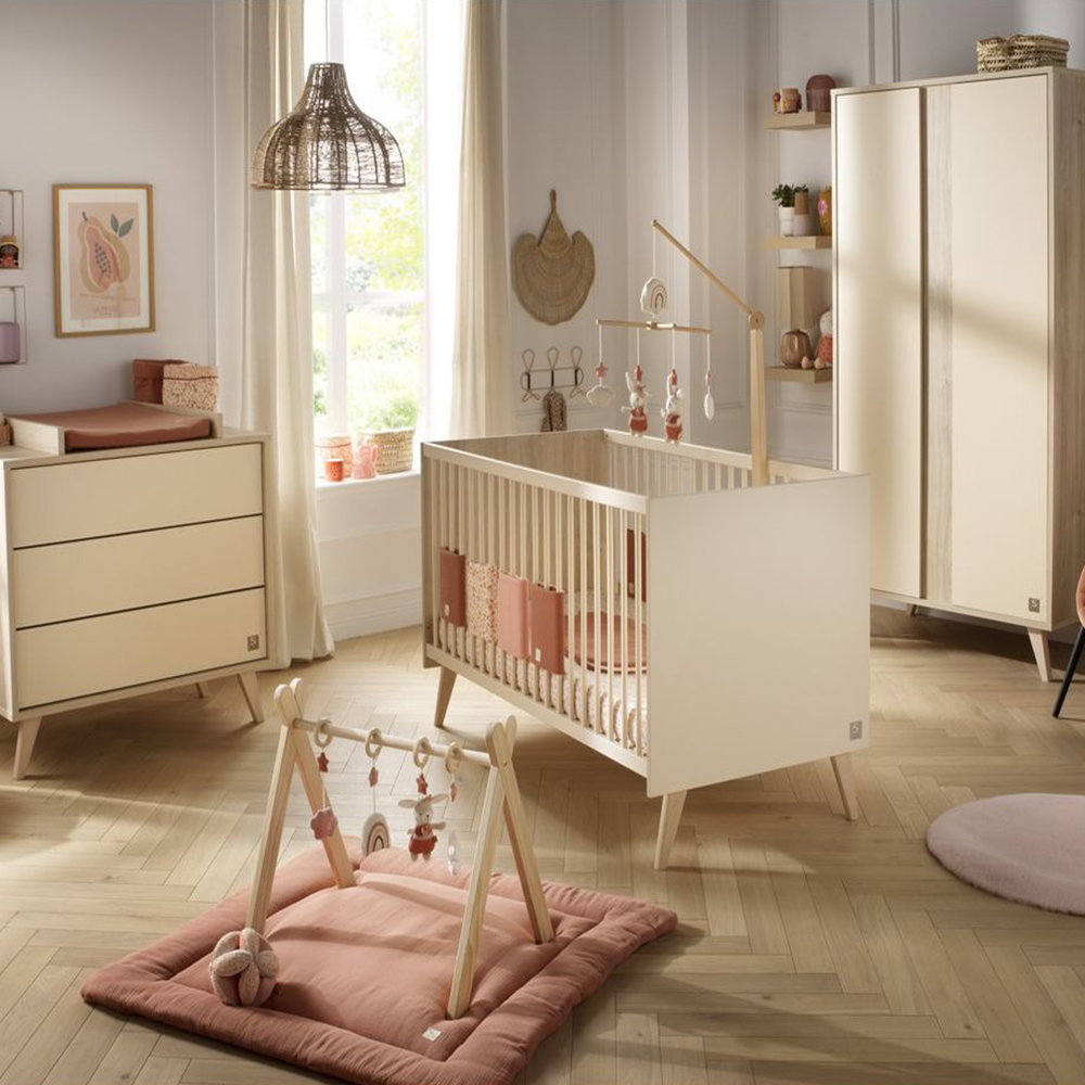 Chambre Trio : Lit bébé Melinée 70x140, Commode 3 tiroirs Mélinée, Armoire 2 portes Mélinée Sauthon