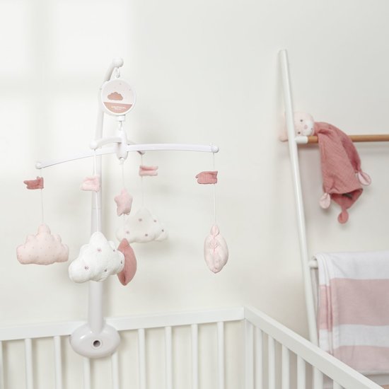 Mobile pour lit parapluie : choix du mobile lit bébé