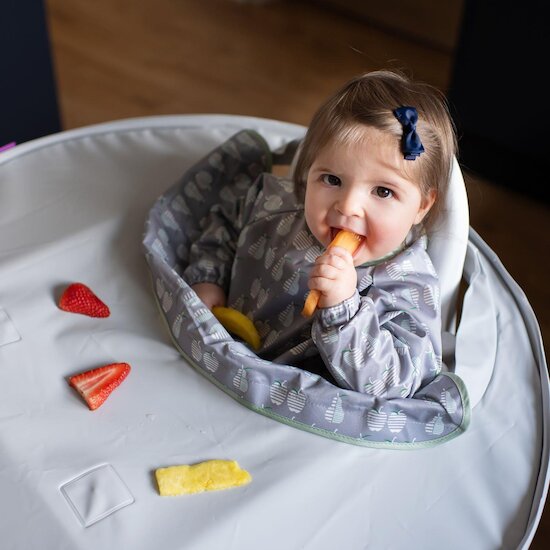 Tidy tot Kit Bavoir et Plateau Gris Perle  Tidy tot Kit Bavoir et Plateau Gris Perle