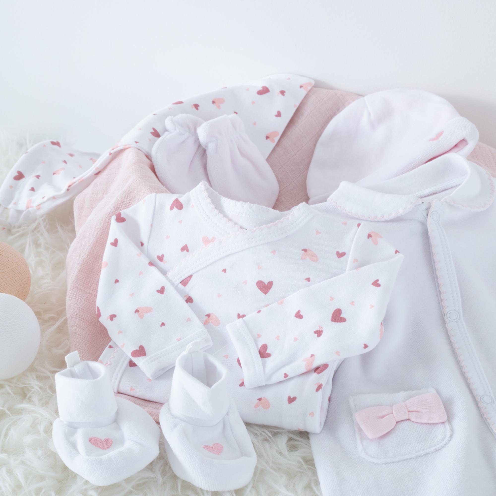 Ensemble cadeau de naissance 6 pièces bébé fille taille 0-3 mois