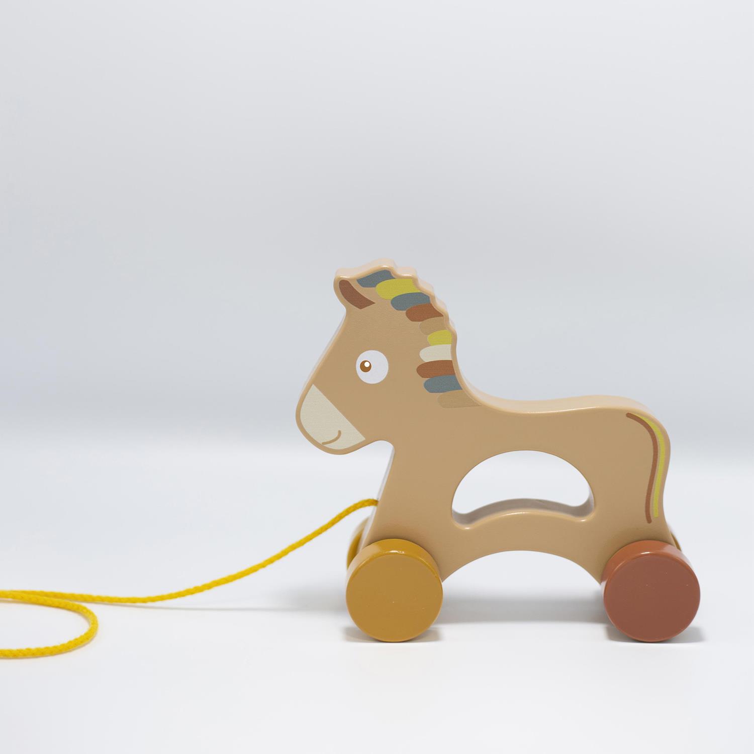 Cheval à Tirer MULTICOLORE Trois Kilos Sept