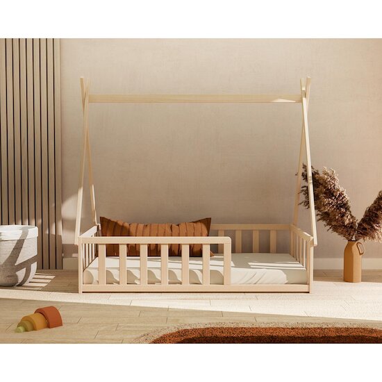 Webaby Lit Tipi au sol en bois Hêtre Brut 70x140 cm Webaby Lit Tipi au sol en bois Hêtre Brut 70x140 cm