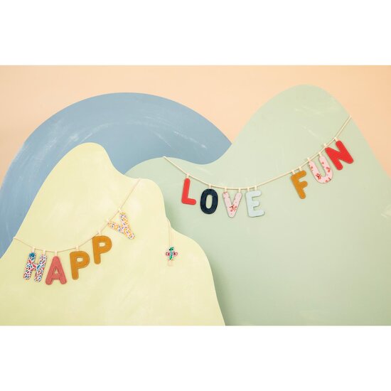 Lilliputiens Lettre F Phosphorescente Jaune 01 mois Lilliputiens Lettre F Phosphorescente Jaune 01 mois