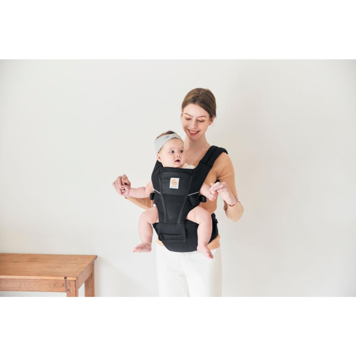 Ergobaby - Porte bébé Alta Hip Seat NOIR Ergobaby