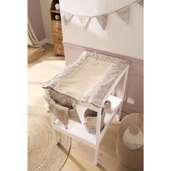 BB&Co Housse de matelas à langer Afternoon Tea Liberty/ Biscuit 60x80 cm BB&Co Housse de matelas à langer Afternoon Tea Liberty/ Biscuit 60x80 cm