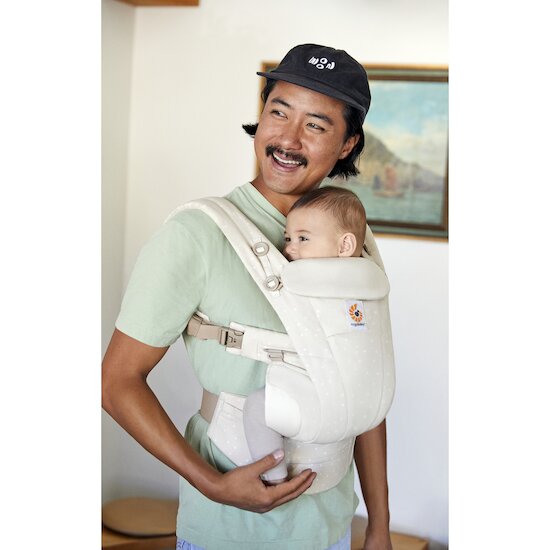 Ergobaby Porte-bébé Omni Dream Beige à pois dès la naissance
