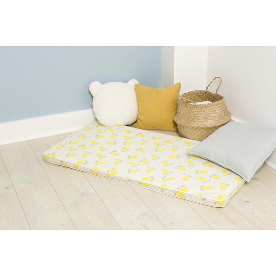 BabyToLove Matelas de sol nomade Happy Lemon  BabyToLove Matelas de sol nomade Happy Lemon