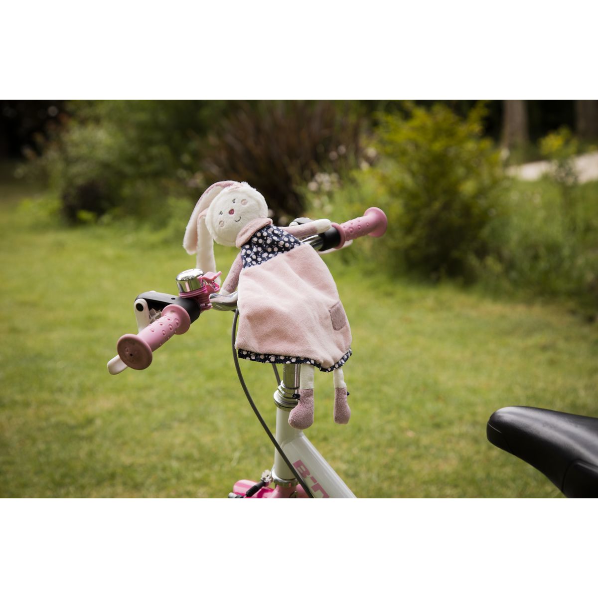 Doudou Mouchoir Miss Fleur De Lune Doudou Et Peluche De Sauthon Baby Deco