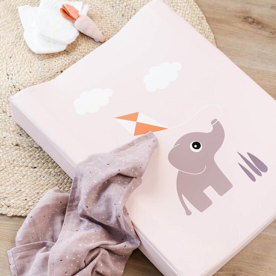 Done by Deer Matelas à langer easy wipe Playground Rose  Done by Deer Matelas à langer easy wipe Playground Rose