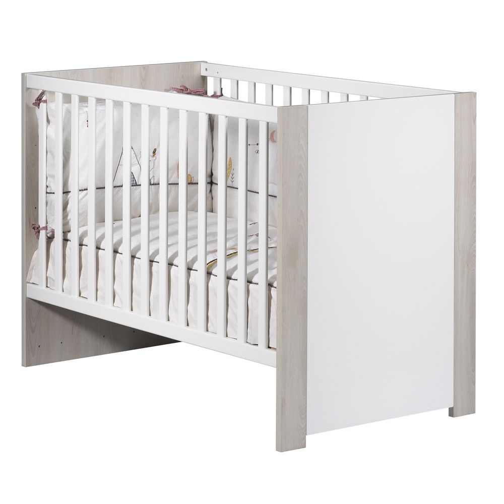 Lit Bebe Tipee Lit Bebe Non Evolutif De Sauthon