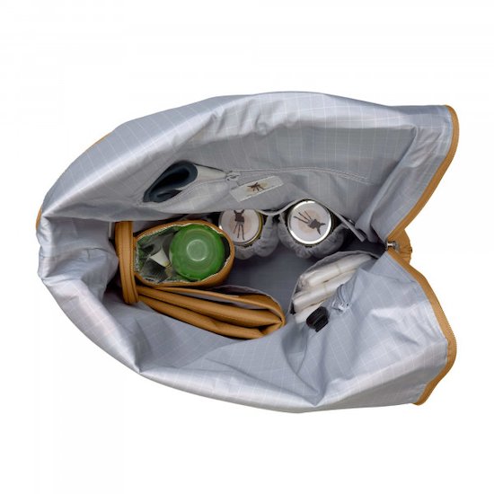 Lässig Sac à dos à langer Rolltop Green Label Curry  Lässig Sac à dos à langer Rolltop Green Label Curry