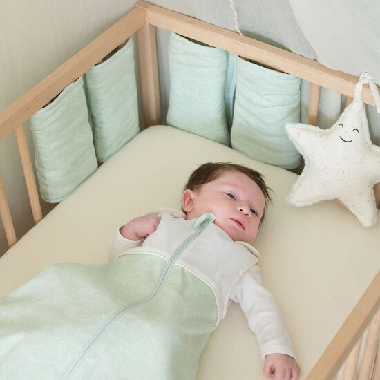 Trois Kilos Sept Tour de lit modulable Au large de Nova Vert/ Beige  Trois Kilos Sept Tour de lit modulable Au large de Nova Vert/ Beige