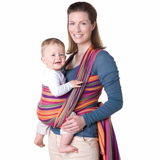 echarpe de portage autour de bébé