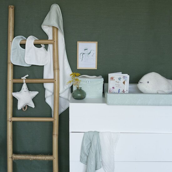 Trois Kilos Sept Vanity Au large de Nova Beige/ Vert  Trois Kilos Sept Vanity Au large de Nova Beige/ Vert