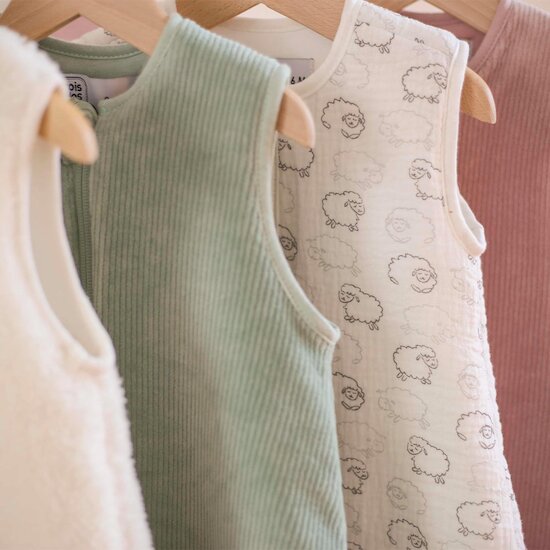 Trois Kilos Sept Gigoteuse hiver Wooly Ecru 0-6 mois